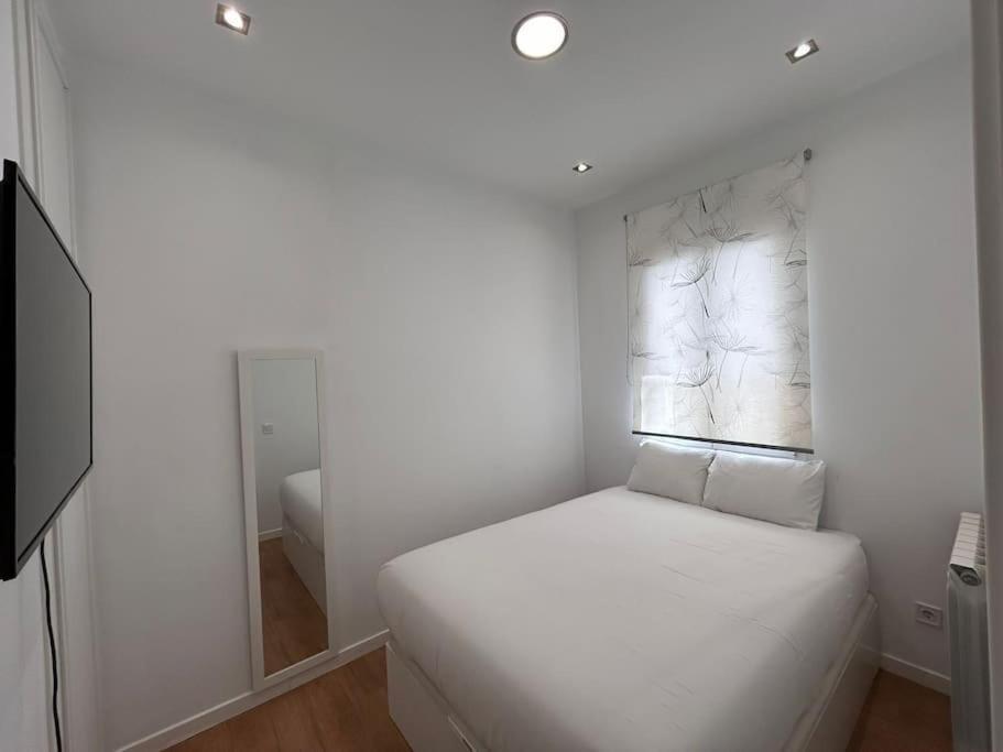 Flat In The Barrio De Las Delicias, Madrid Exterior foto